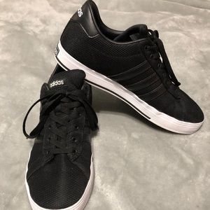 Men’s All Black Adidas - Size 10.5